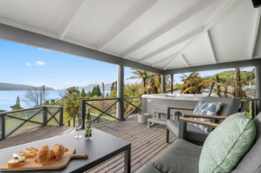 Splendour on Spencer - Lake Tarawera Holiday Home